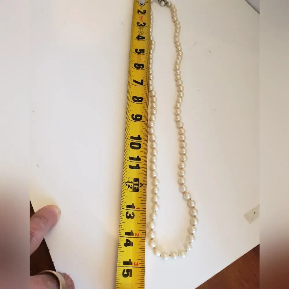 unbranded just pearls
